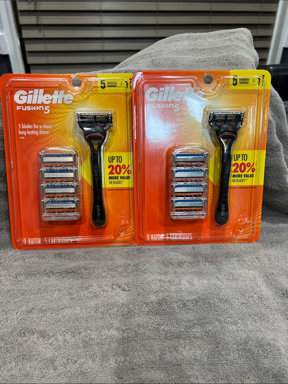 Fusion5 Men’s Razor with Black Handle and 5 Replacement Cartridges